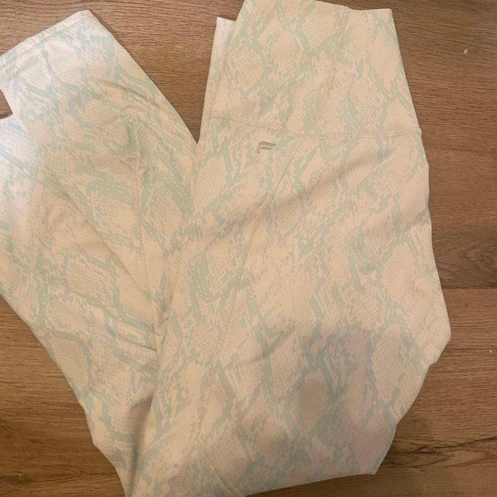 Fabletics leggings